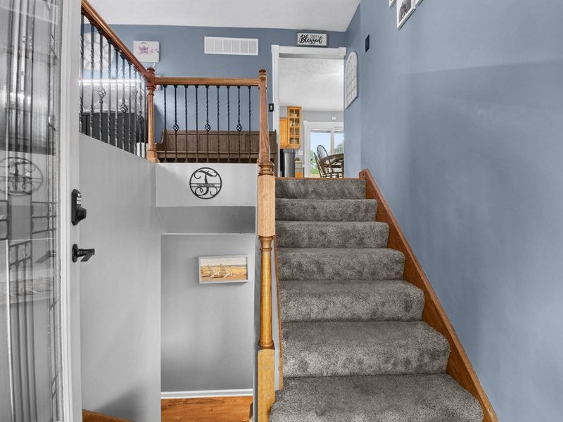 9191 Carriage Lane , Pickerington, OH 43147 Photo 6
