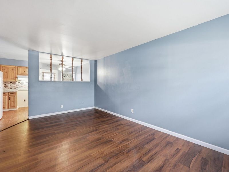 5720 Beechcroft Road, Unit H, Columbus, OH 43229 Photo 6