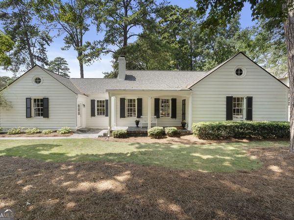 835 Glenbrook Drive, Atlanta, GA 30318