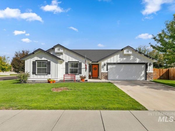1472 E Meadow Creek, Meridian, ID 83646