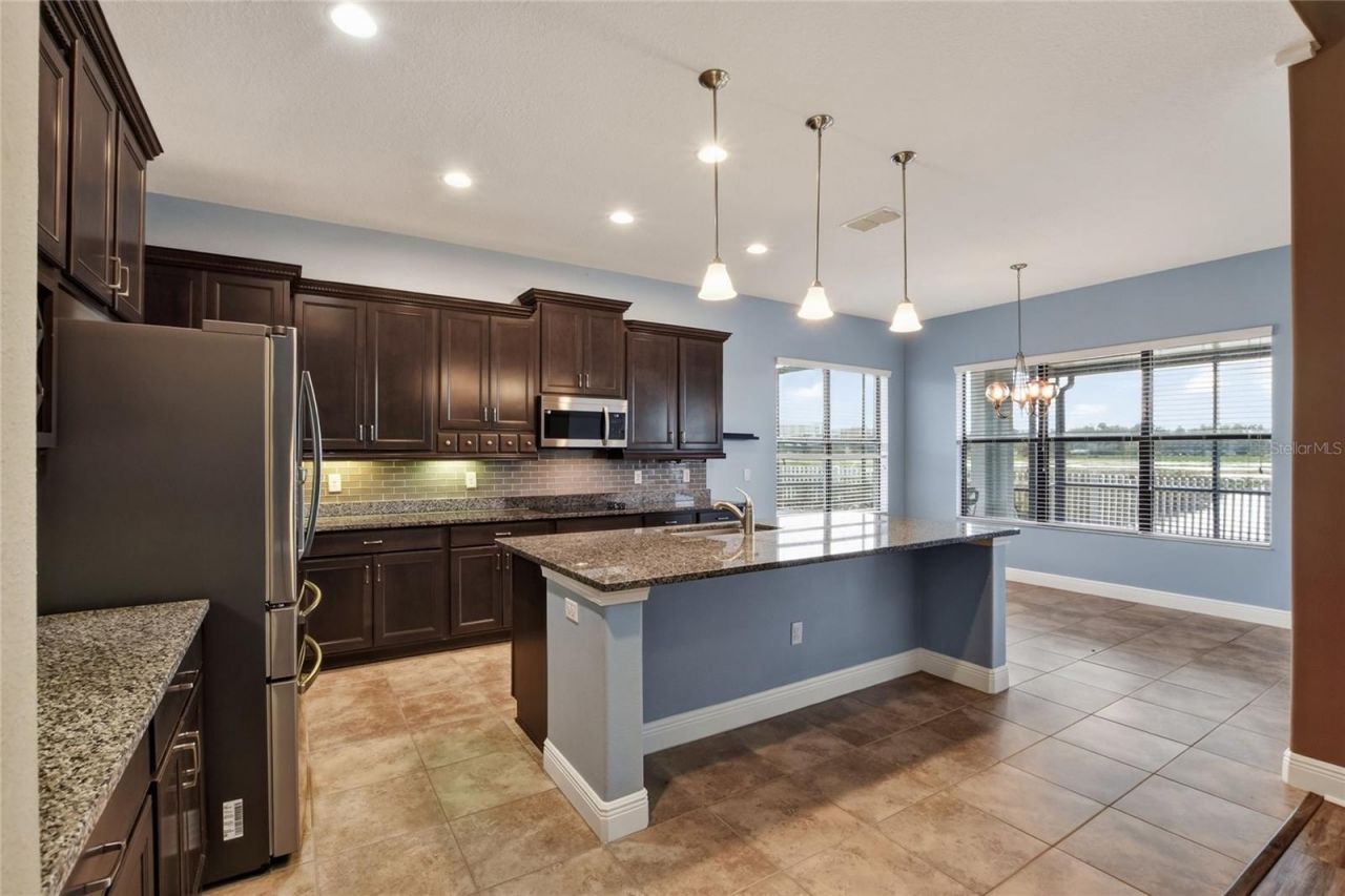 1350 Heritage Landings Drive, Lakeland, FL 33805 Photo
