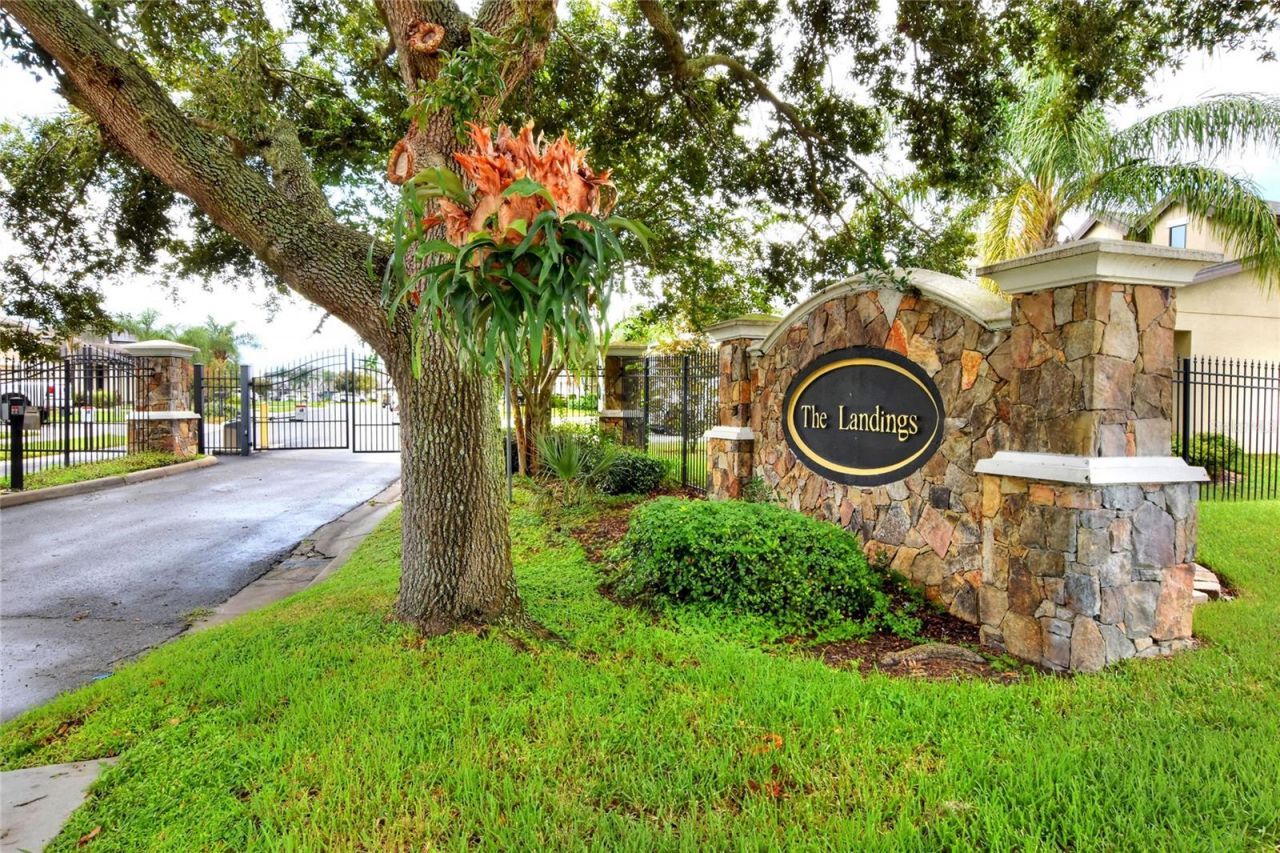 1350 Heritage Landings Drive, Lakeland, FL 33805 Photo