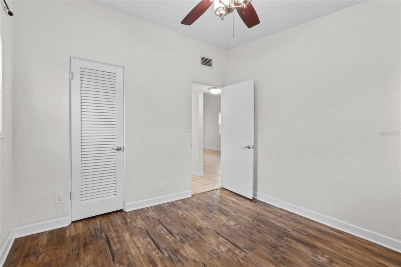 6711 Dartmouth Avenue N, Saint Petersburg, FL 33710 Photo