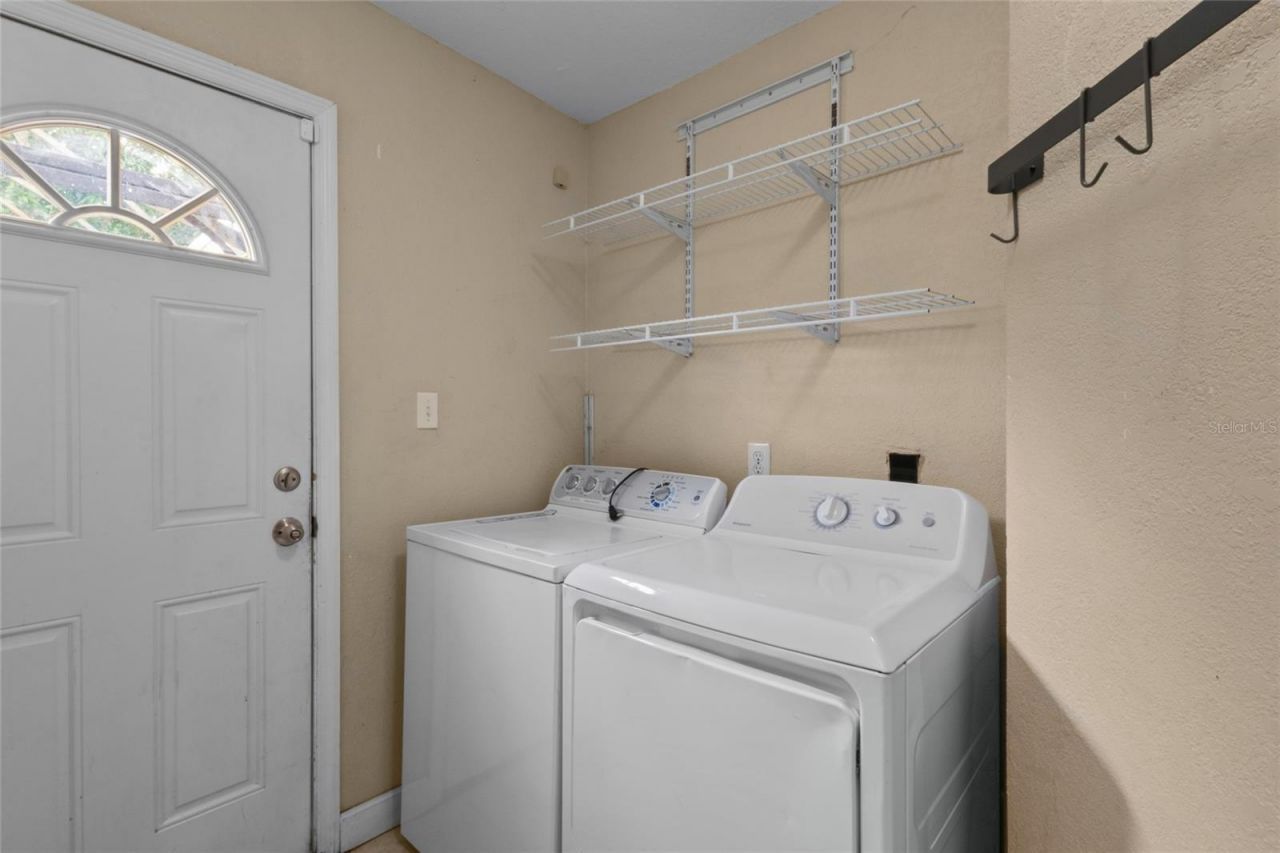 6711 Dartmouth Avenue N, Saint Petersburg, FL 33710 Photo