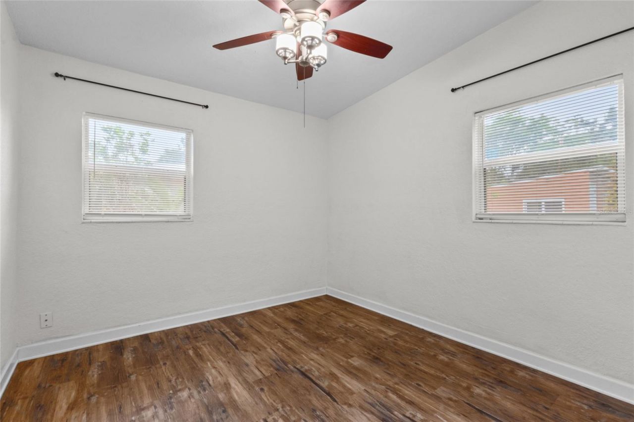 6711 Dartmouth Avenue N, Saint Petersburg, FL 33710 Photo