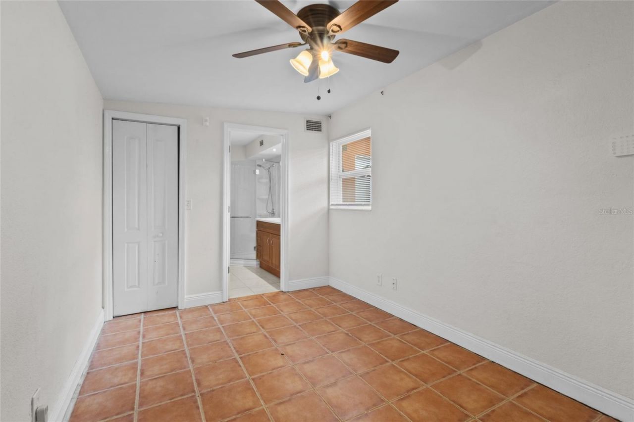 6711 Dartmouth Avenue N, Saint Petersburg, FL 33710 Photo