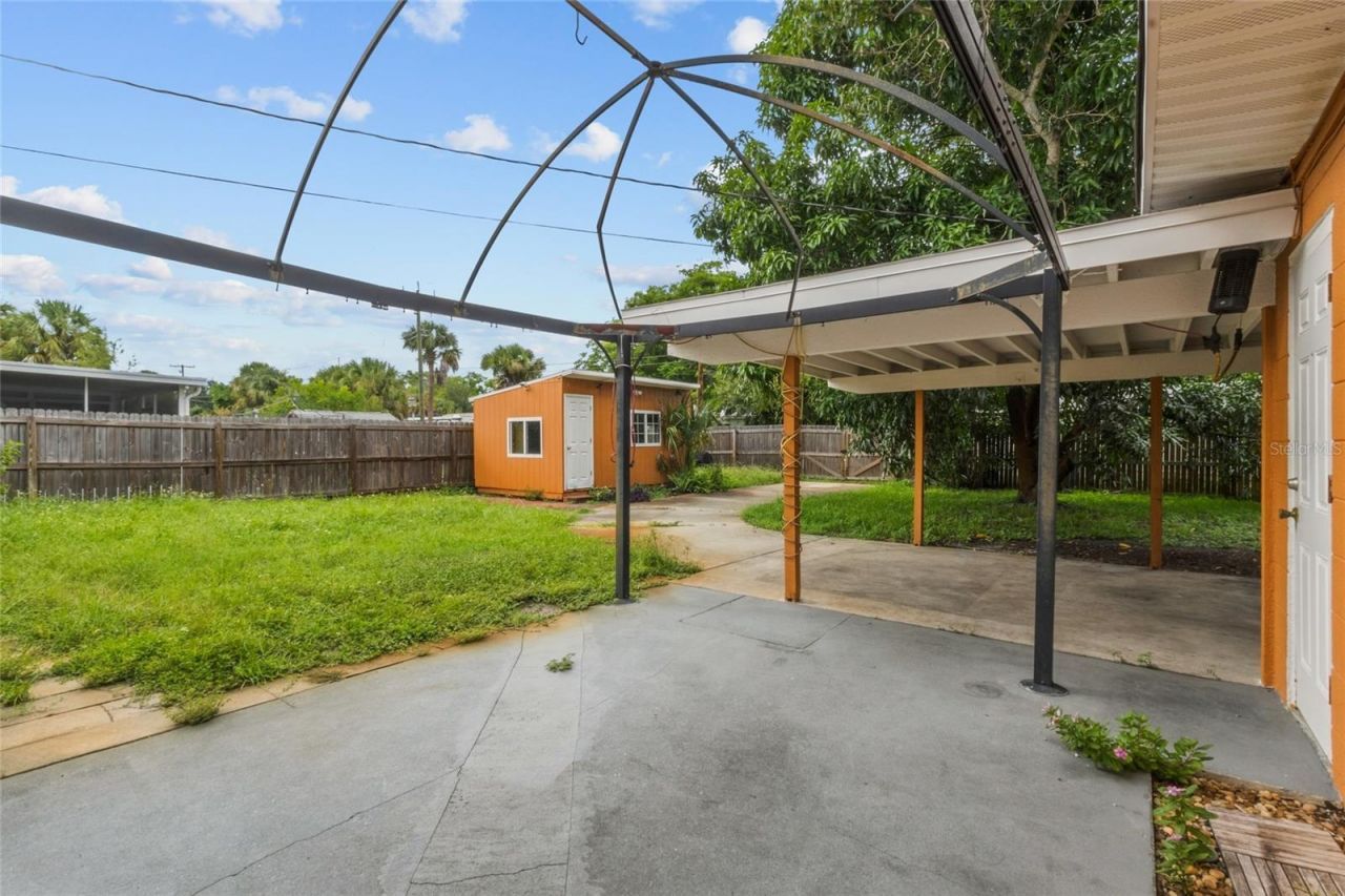 6711 Dartmouth Avenue N, Saint Petersburg, FL 33710 Photo