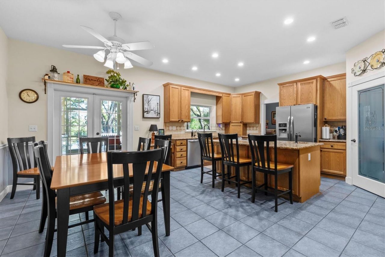 7041 Quarterhorse Lane, Brooksville, FL 34604 Photo