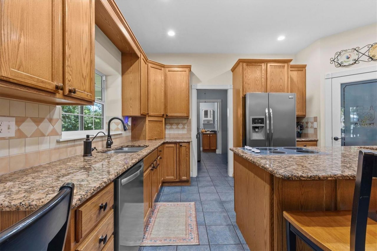 7041 Quarterhorse Lane, Brooksville, FL 34604 Photo