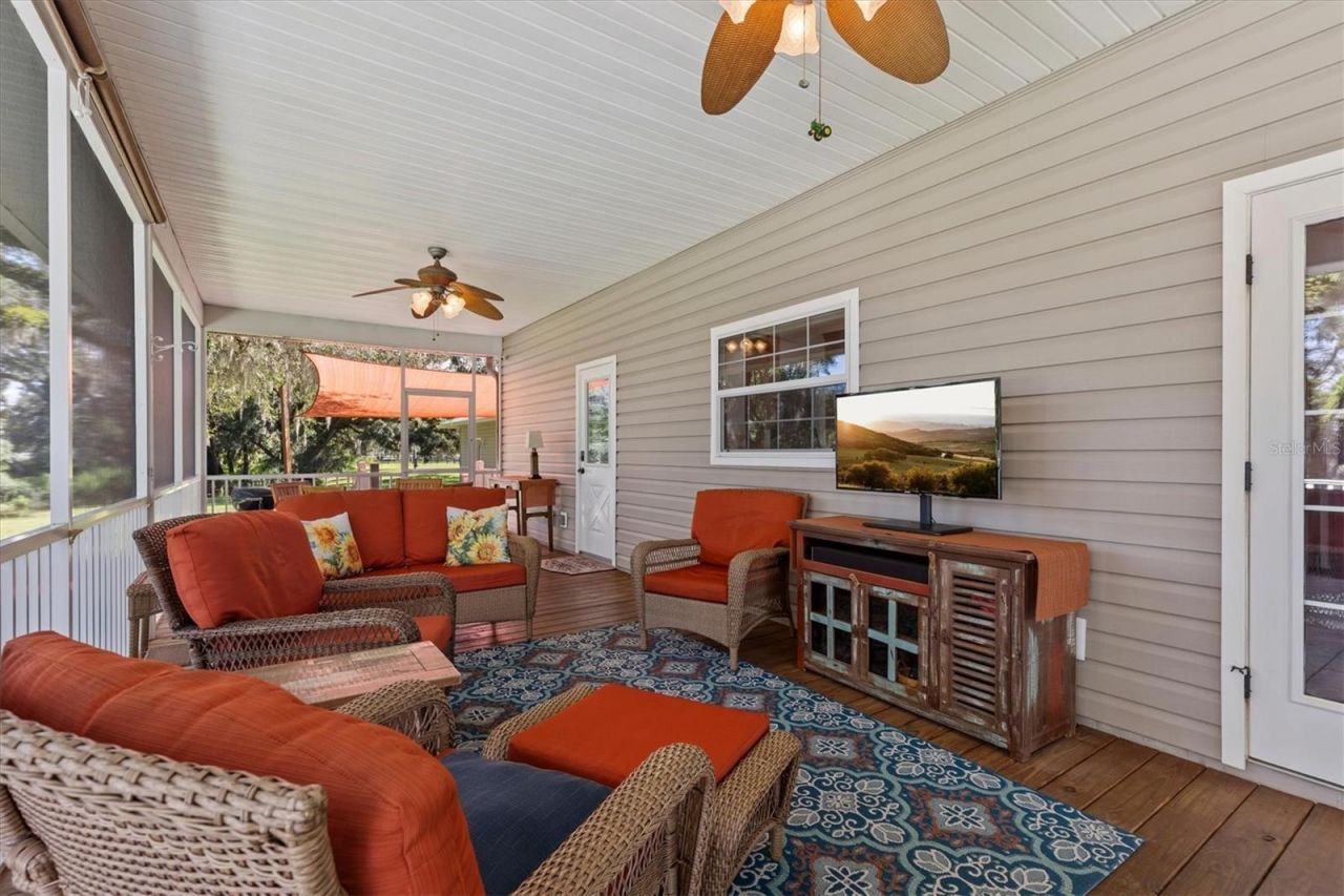 7041 Quarterhorse Lane, Brooksville, FL 34604 Photo
