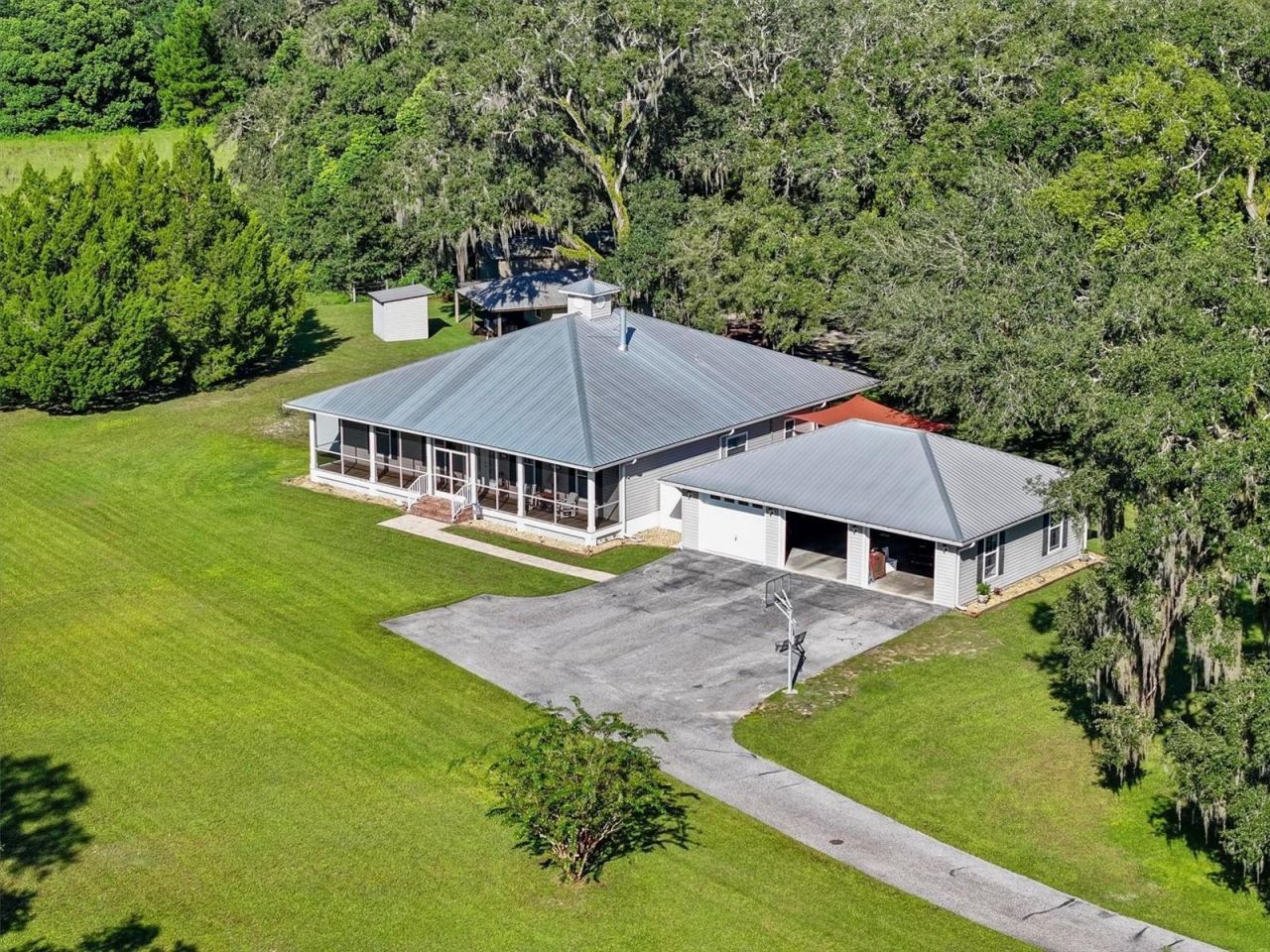 7041 Quarterhorse Lane, Brooksville, FL 34604 Photo