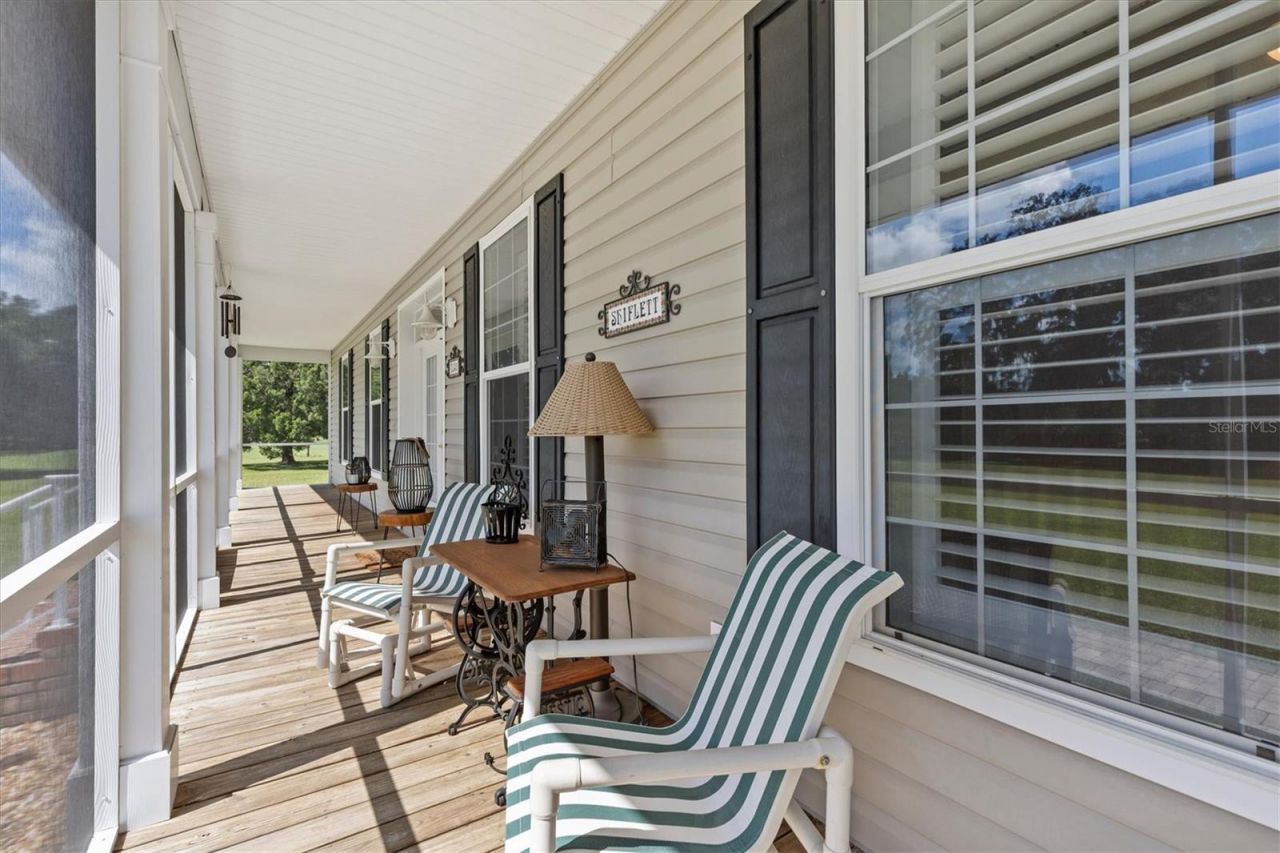 7041 Quarterhorse Lane, Brooksville, FL 34604 Photo