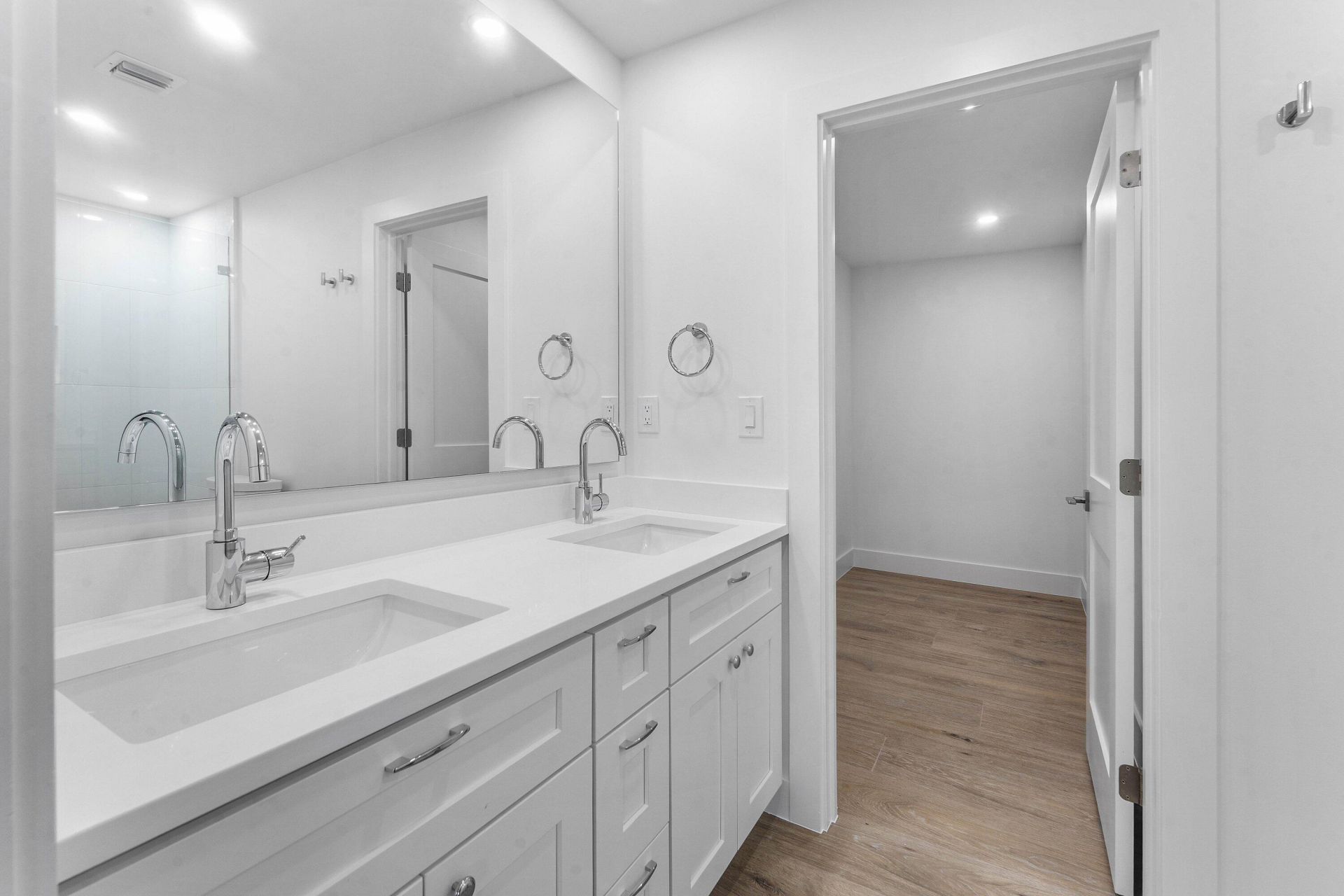 24 Russell Street, Tequesta, FL 33469 Photo