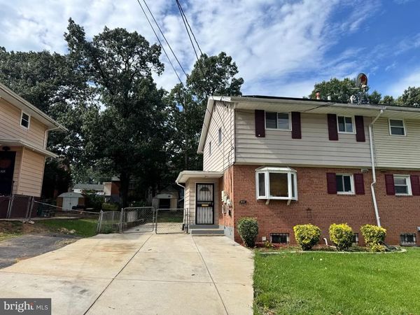 810 BOOKER PLACE , CAPITOL HEIGHTS, MD 20743