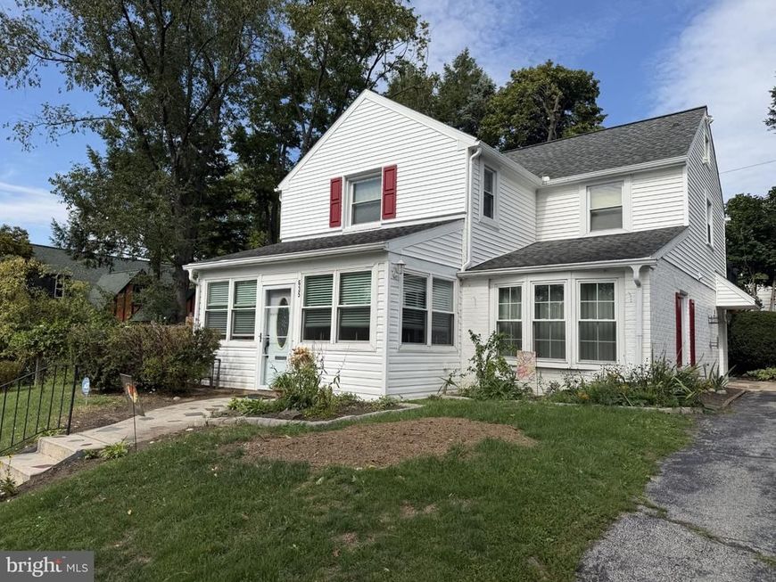 635 Lukens Ave , Upper Darby, PA 19082 Main Photo