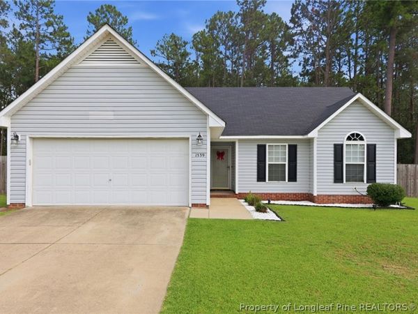 1539 Clan Campbell Drive, Raeford, NC 28376