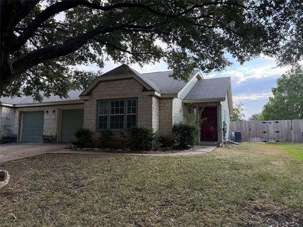172 Prairie Springs LOOP, Georgetown, TX 78626