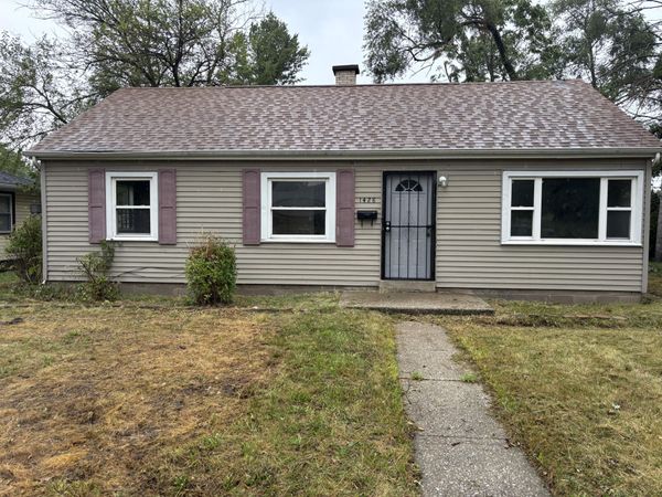 1428 W 45th Avenue , Gary, IN 46408