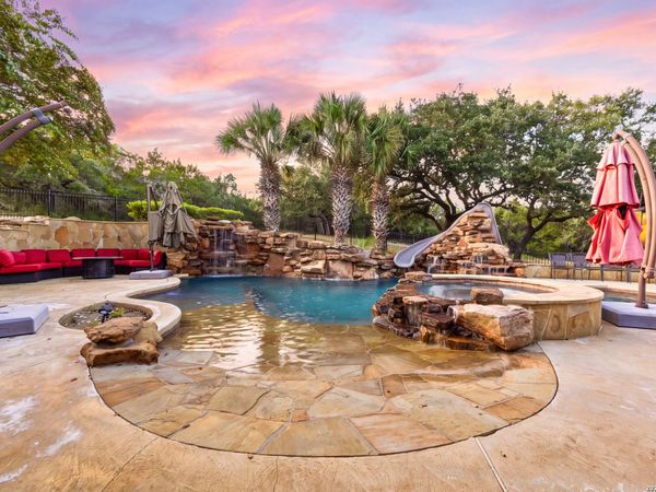 11011 Anaqua Spgs, Boerne, TX 78006