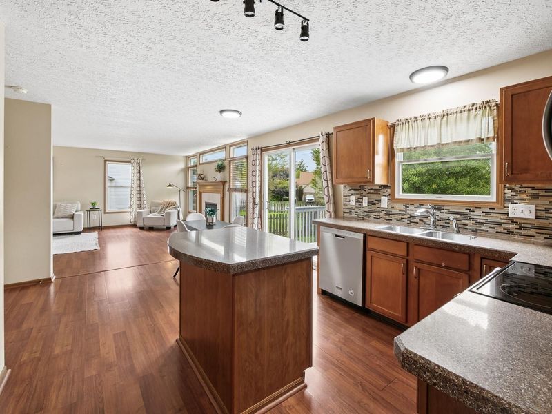 1018 Nutmeg Drive , Marysville, OH 43040 Photo 14