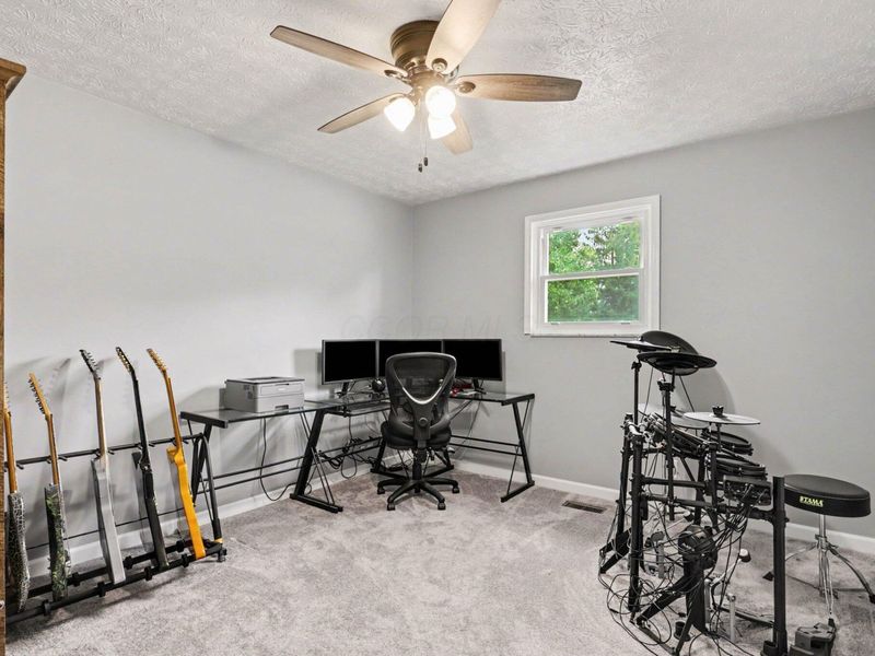 197 Helen Road SW, Pataskala, OH 43062 Photo 16