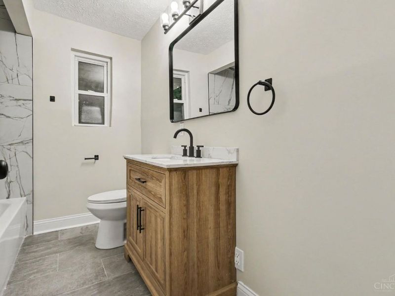 8997 Plainfield Road, Sycamore Township, OH 45236 Photo 23