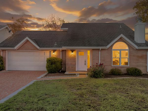 420 Bristol Cove Road, Mary Esther, FL 32569