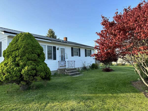 3 Summit Street , Jay, ME 04239