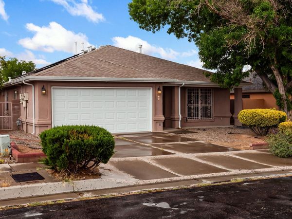 7215 Way Cross Avenue NW, Albuquerque, NM 87120