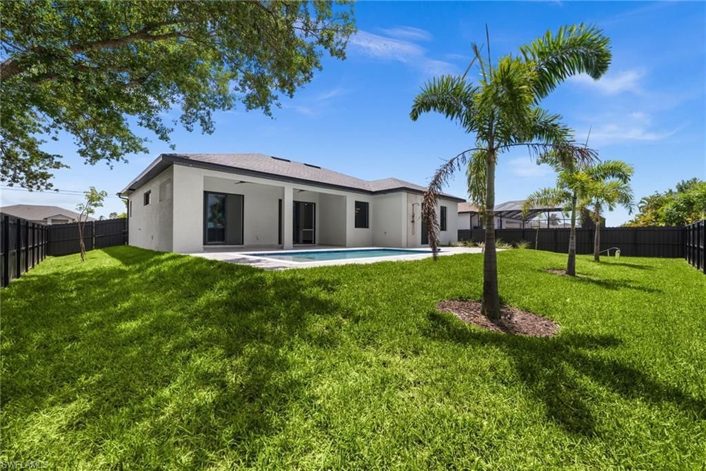 1532 NW 24th Pl, Cape Coral, FL 33993 Photo