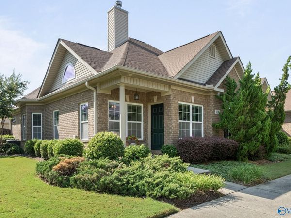 1011 Cresent Falls, Huntsville, AL 35806