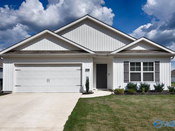 9957 Sequoyah Cove Drive, Owens Cross Roads, AL 35763