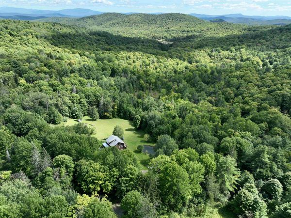 616 Clermont Road, Washington, VT 05675