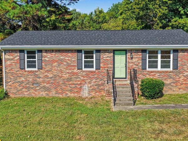 145 Wallace Ave, Cadiz, KY 42211