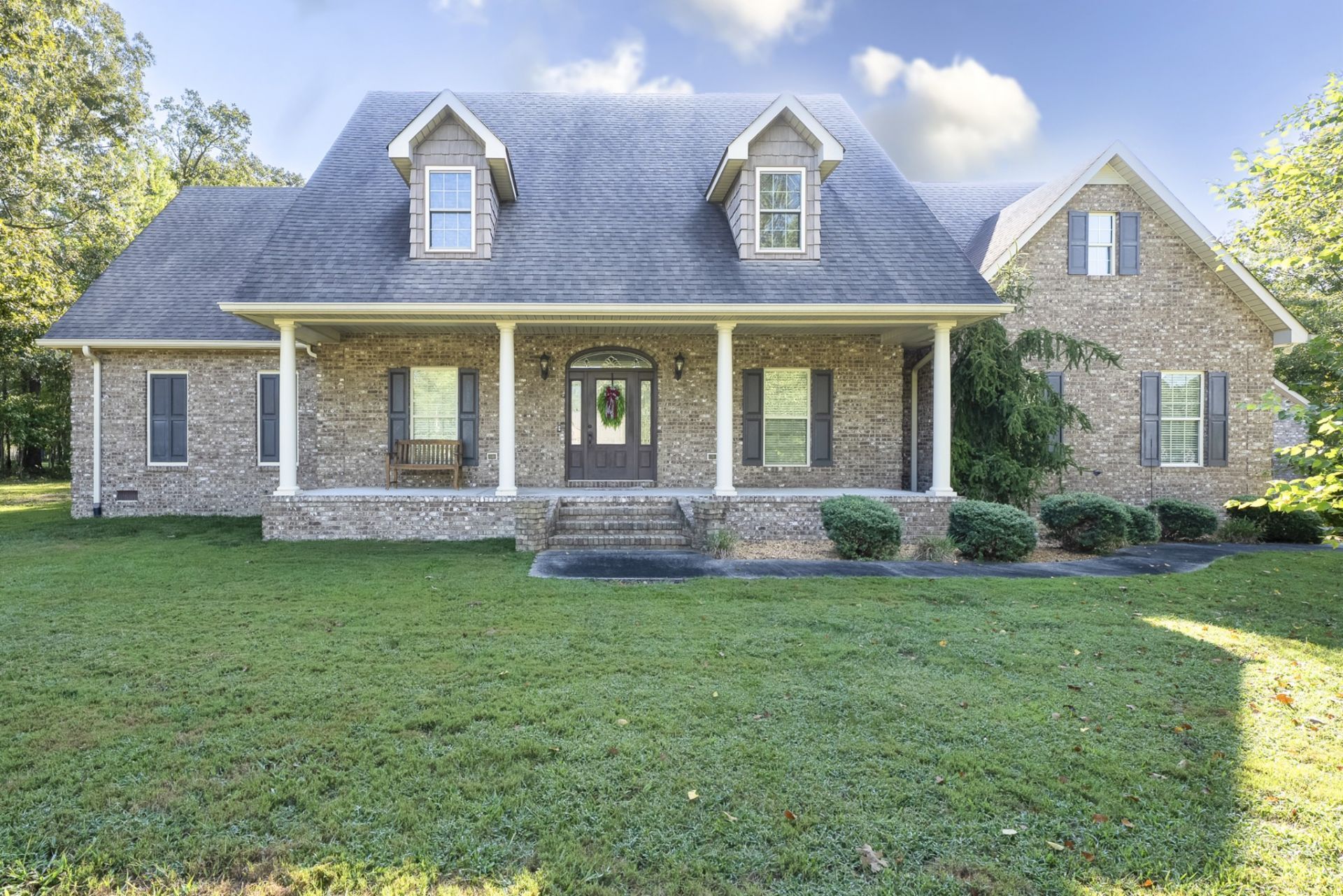 629 Bonner Way, Estill Springs, TN 37330 Main Photo