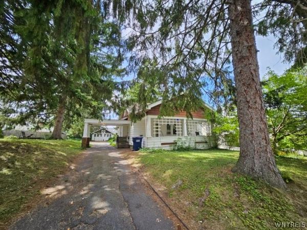 112 Upland Road, Syracuse, NY 13207