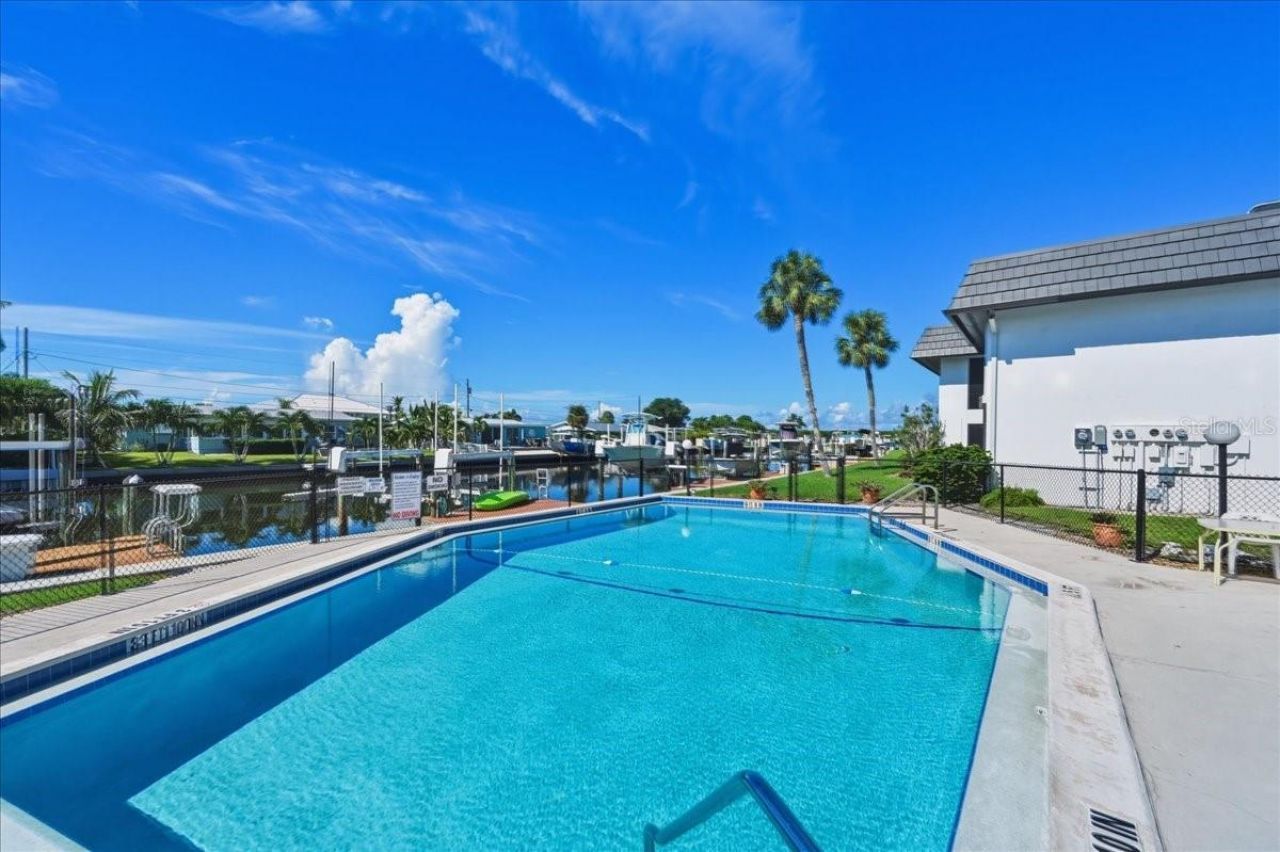 10407 Waterbird Way, Unit 11, Bradenton, FL 34209 Photo
