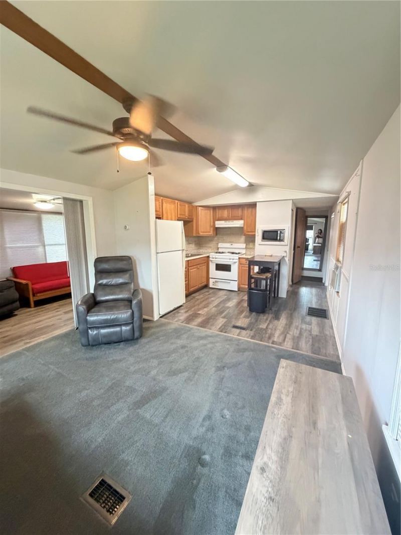 41 Eagle Point N, Osteen, FL 32764 Photo