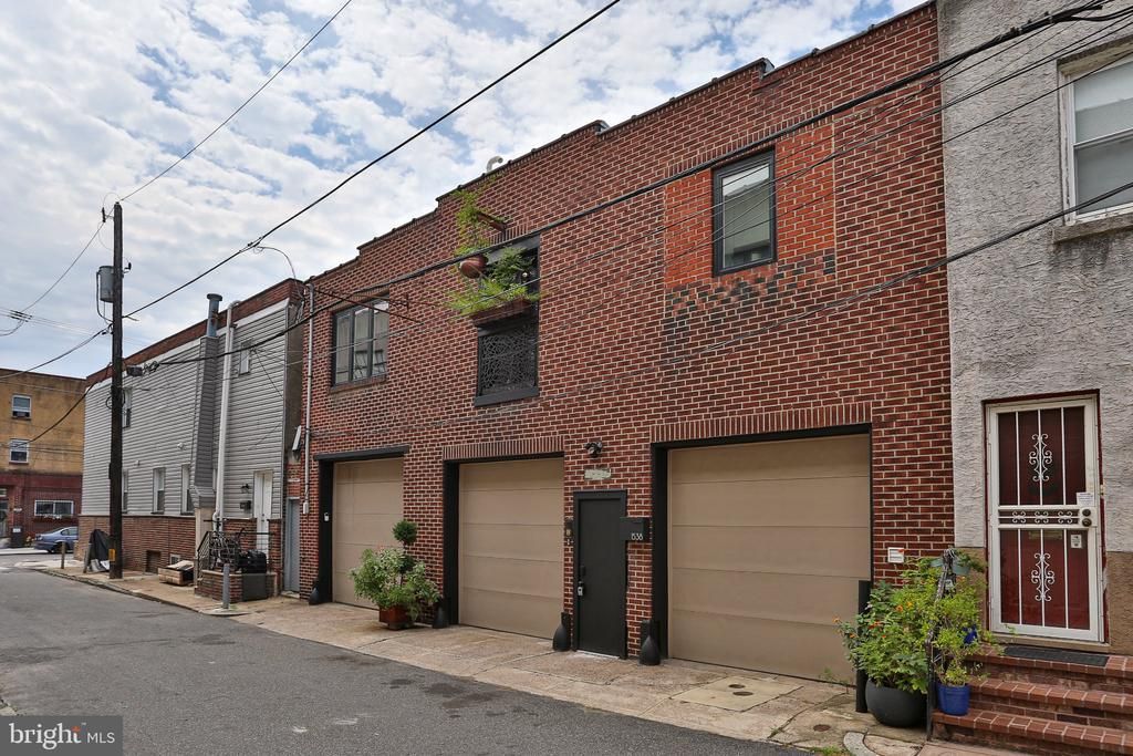 1538-42 42 S Beulah Street, Philadelphia, PA 19147 Main Photo