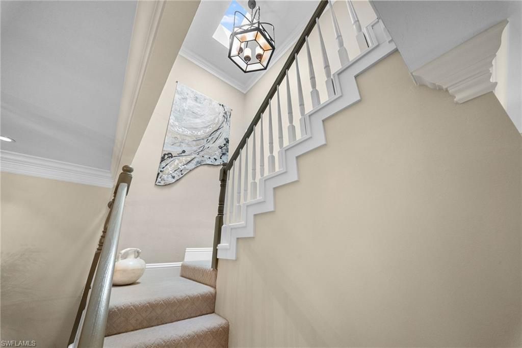 392 Carlton Pl, Unit 3, Naples, FL 34108 Photo