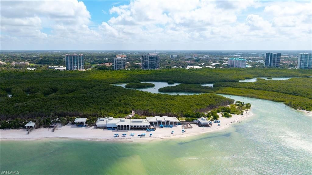 392 Carlton Pl, Unit 3, Naples, FL 34108 Photo