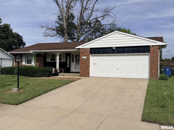 3125 ELMHURST Drive, Springfield, IL 62704