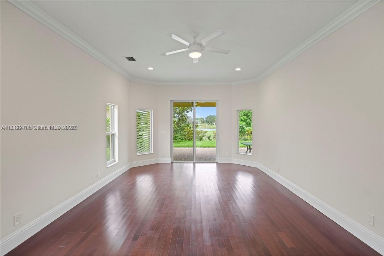 720 W Cypress Pointe Dr W, Pembroke Pines, FL 33027 Photo