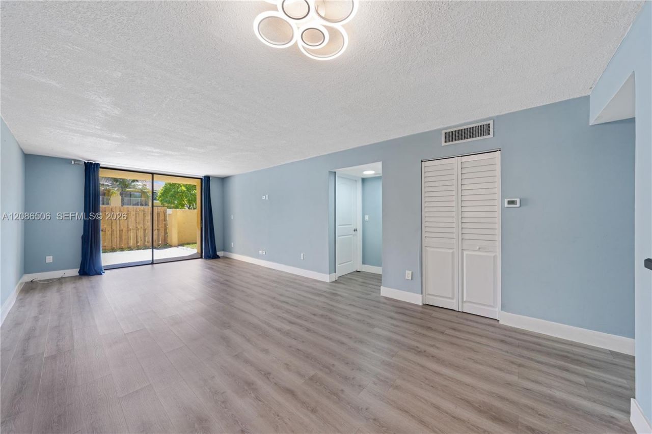 600 NW Nw 214th St, Unit 104, Miami Gardens, FL 33169 Photo