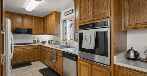 1700 Mackland Avenue, Minden, NV 89423 Photo