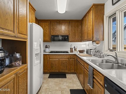 1700 Mackland Avenue, Minden, NV 89423 Photo