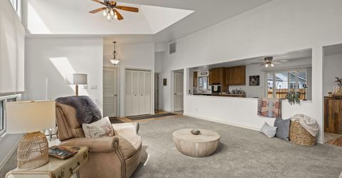 1700 Mackland Avenue, Minden, NV 89423 Photo