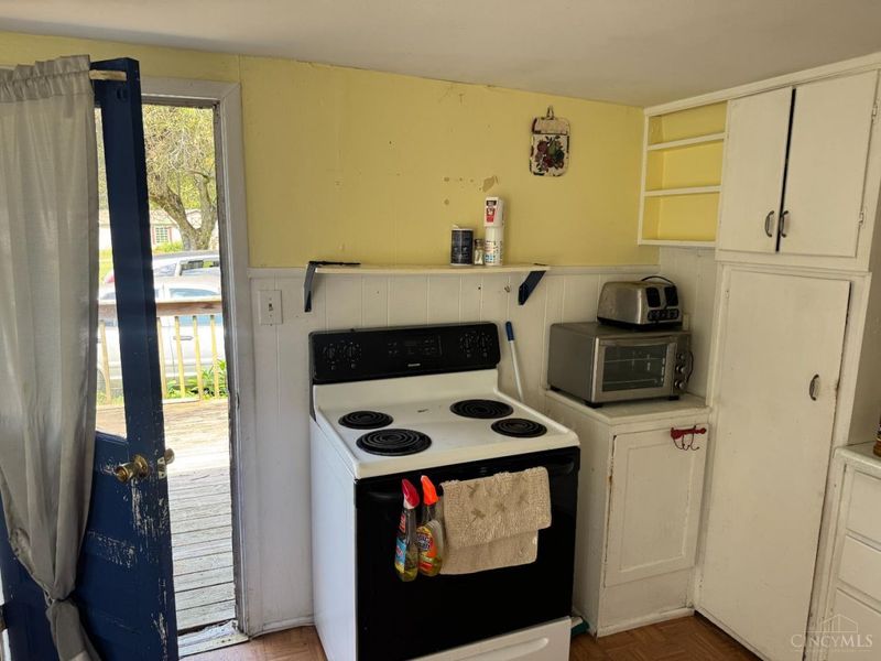 4243 E Miami River Rd, Cleves, OH 45002 Photo 6