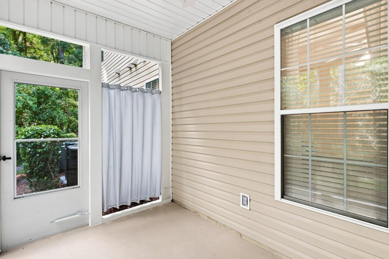 4437 Lady Banks Ln. Photo 18
