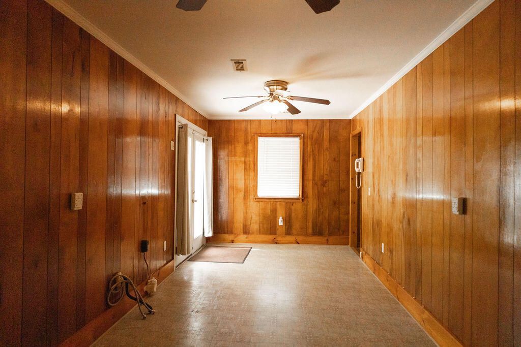 227 Carolina Circle Photo 11